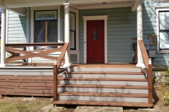 Modern railing and colums insrallation