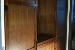 Cabinets install